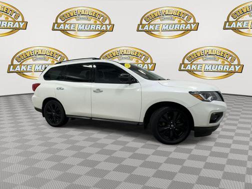 Pearl White 2018 Nissan Pathfinder SL