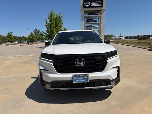 Platinum 2024 Honda Pilot TrailSport