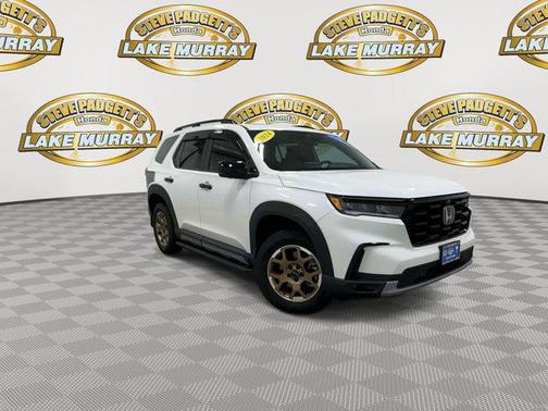 Platinum 2024 Honda Pilot TrailSport