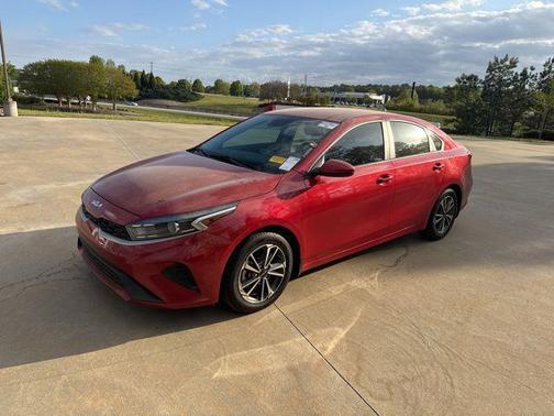 Currant Red 2023 Kia Forte LXS