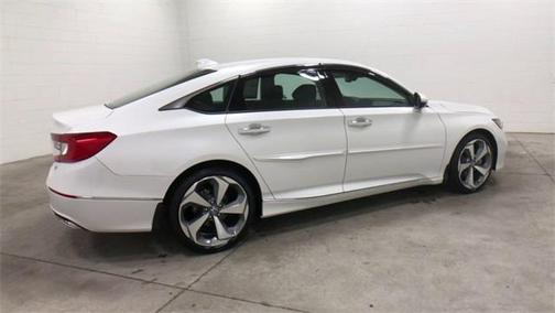 2020 Honda Accord Touring 2.0T