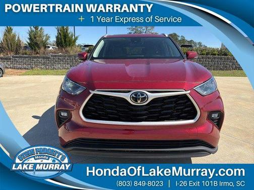Ruby Flare Pearl 2023 Toyota Highlander XLE