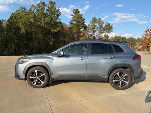 2024 Toyota Corolla Hybrid SE