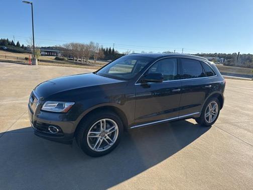 2017 Audi Q5 2.0T Premium Plus