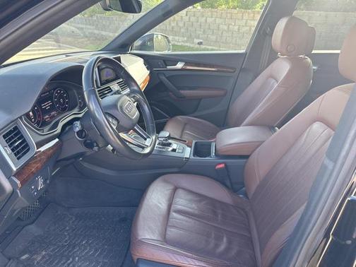 2018 Audi Q5 2.0T Tech Premium
