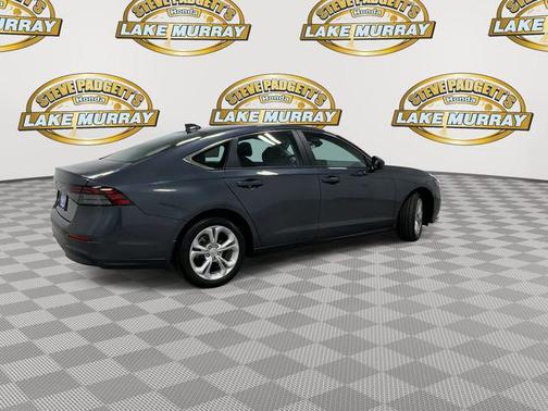 2025 Honda Accord LX 1.5T