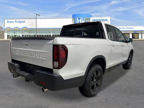 2026 Honda Ridgeline Black