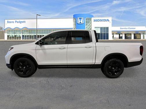 Platinum White Pearl 2026 Honda Ridgeline Black