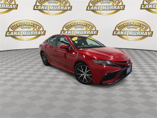 2022 Toyota Camry SE