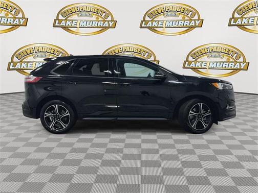 2023 Ford Edge ST