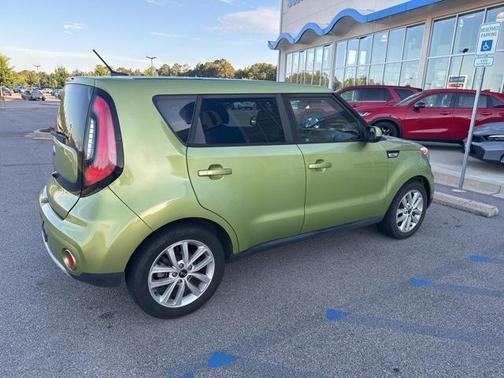 2017 Kia Soul +