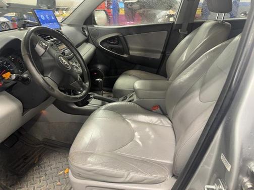 2011 Toyota RAV4 Limited