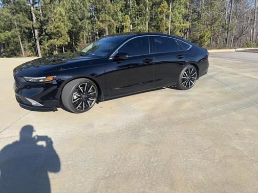 2025 Honda Accord Hybrid Touring