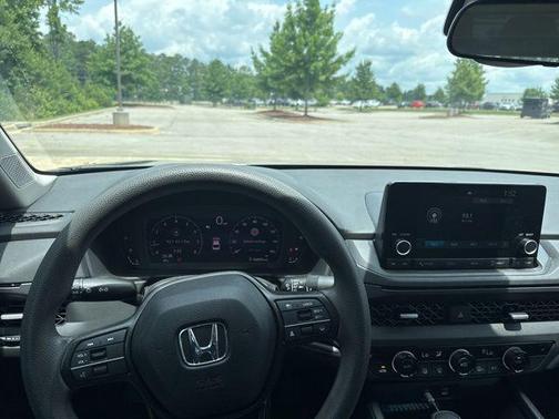 Meteorite 2023 Honda Accord EX