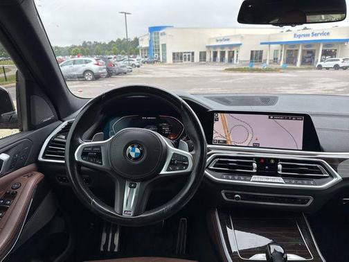 Arctic Gray Metallic 2021 BMW X5 M50i