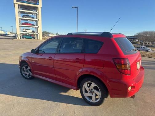 2006 Pontiac Vibe Base