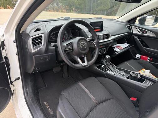 2018 Mazda Mazda3 Sport