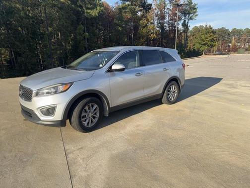 2018 Kia Sorento L