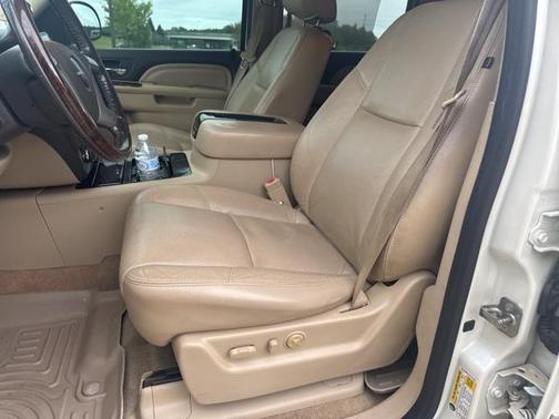2012 GMC Yukon XL Denali
