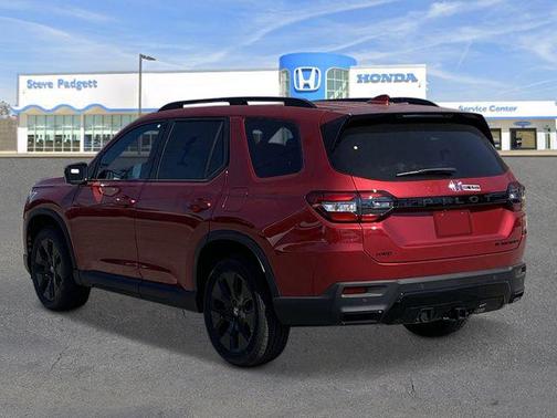Radiant Red Metallic II 2026 Honda Pilot Black Edition