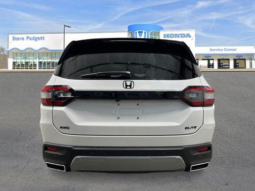 Platinum White Pearl 2026 Honda Pilot Elite