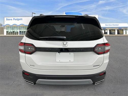 2025 Honda Pilot Touring 8-Passenger