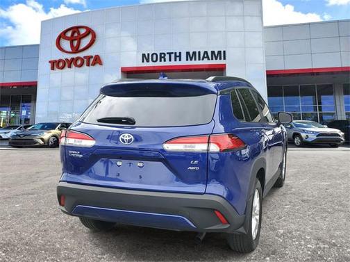 2024 Toyota Corolla Cross LE