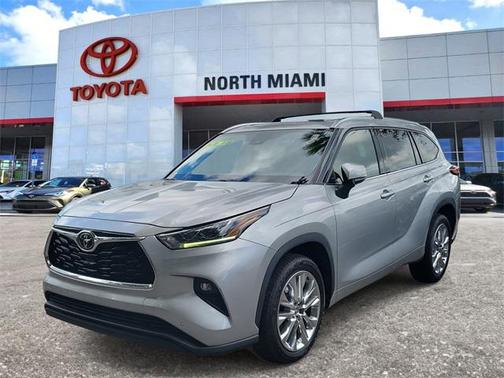 2023 Toyota Highlander Limited