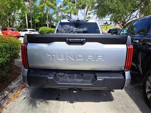 2024 Toyota Tundra SR5