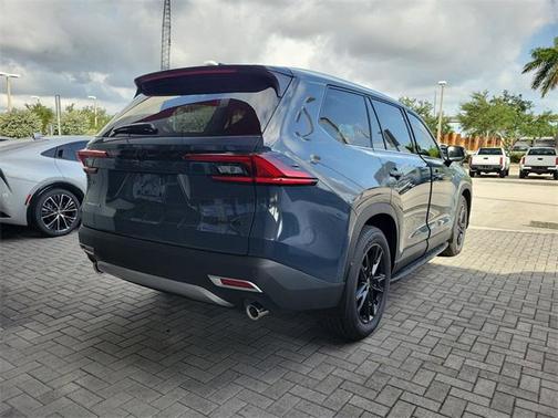 2025 Toyota Grand Highlander Hybrid Limited MAX