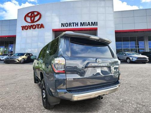 2024 Toyota 4Runner TRD Off Road