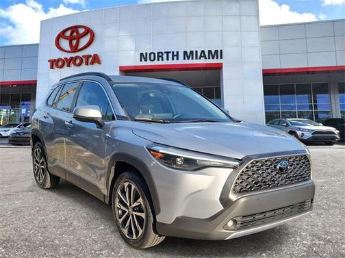 2022 Toyota Corolla Cross XLE