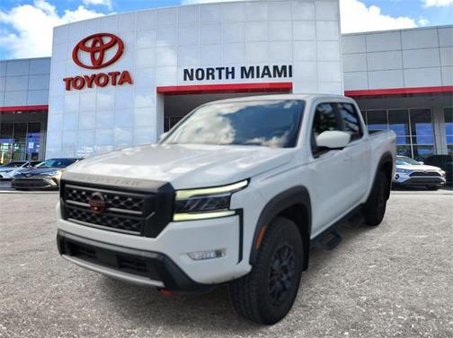 2024 Nissan Frontier PRO-4X