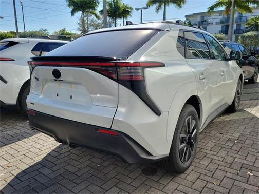 2026 Toyota bZ XLE Plus