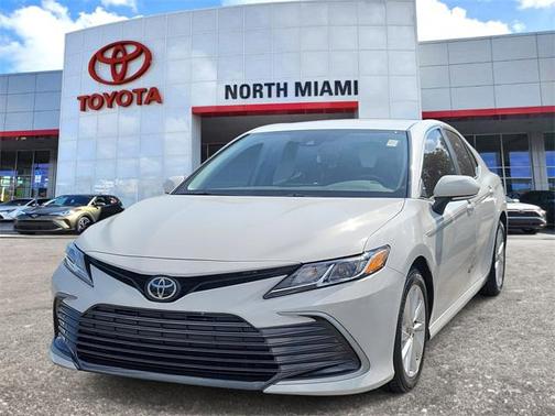 2023 Toyota Camry LE