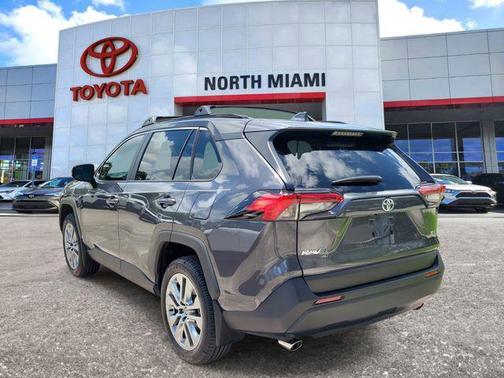 Magnetic Gray Metallic 2025 Toyota RAV4 XLE Premium