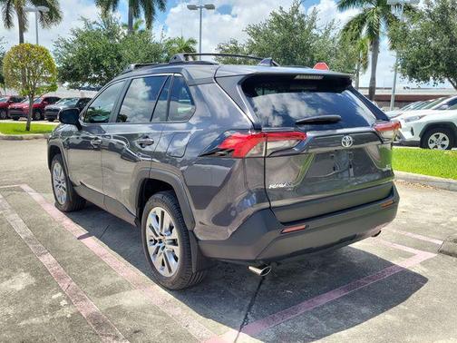 Magnetic Gray Metallic 2025 Toyota RAV4 XLE Premium
