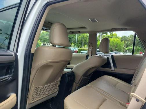 Wind Chill Pearl 2024 Toyota 4Runner Limited