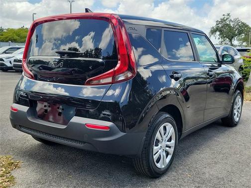 2022 Kia Soul LX
