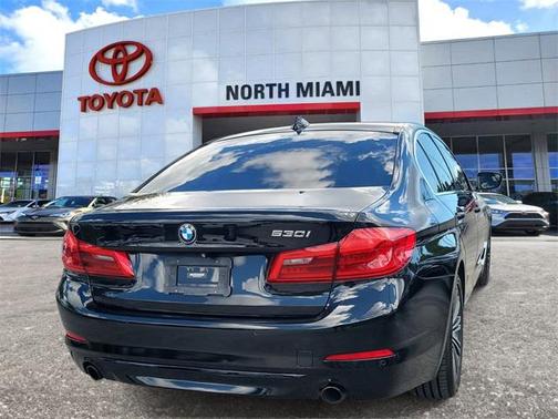 2019 BMW 530 530i