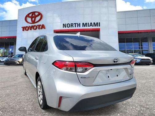 2023 Toyota Corolla Hybrid LE