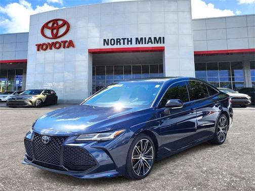 2019 Toyota Avalon Touring