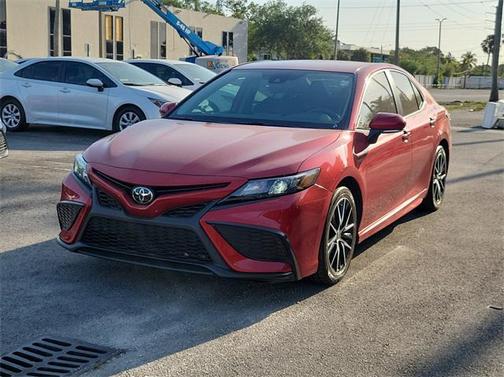 2023 Toyota Camry SE