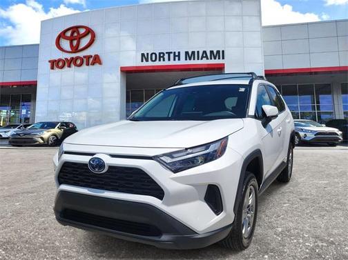 2024 Toyota RAV4 Hybrid LE