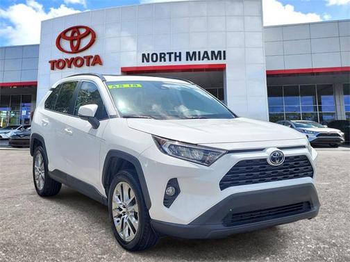 2020 Toyota RAV4 XLE Premium