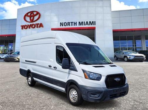 2022 Ford Transit-250 Base