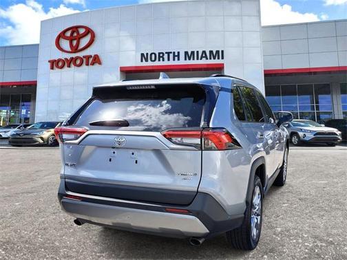 2023 Toyota RAV4 Limited