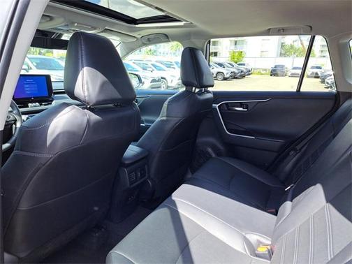 2023 Toyota RAV4 Limited