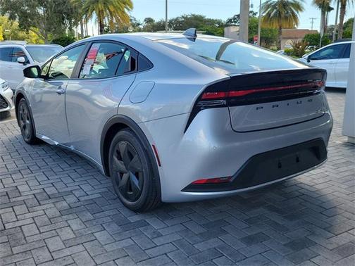 2025 Toyota Prius LE
