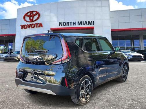 2023 Kia Soul EX